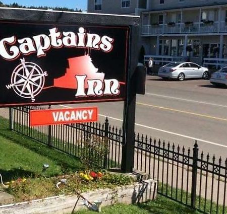 Captain'S Inn Alma Exterior foto